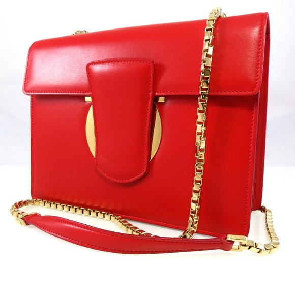 Salvatore Ferragamo Handbags - NWT SALVATORE FERRAGAMO THALIA GANCINI CHAIN BAG